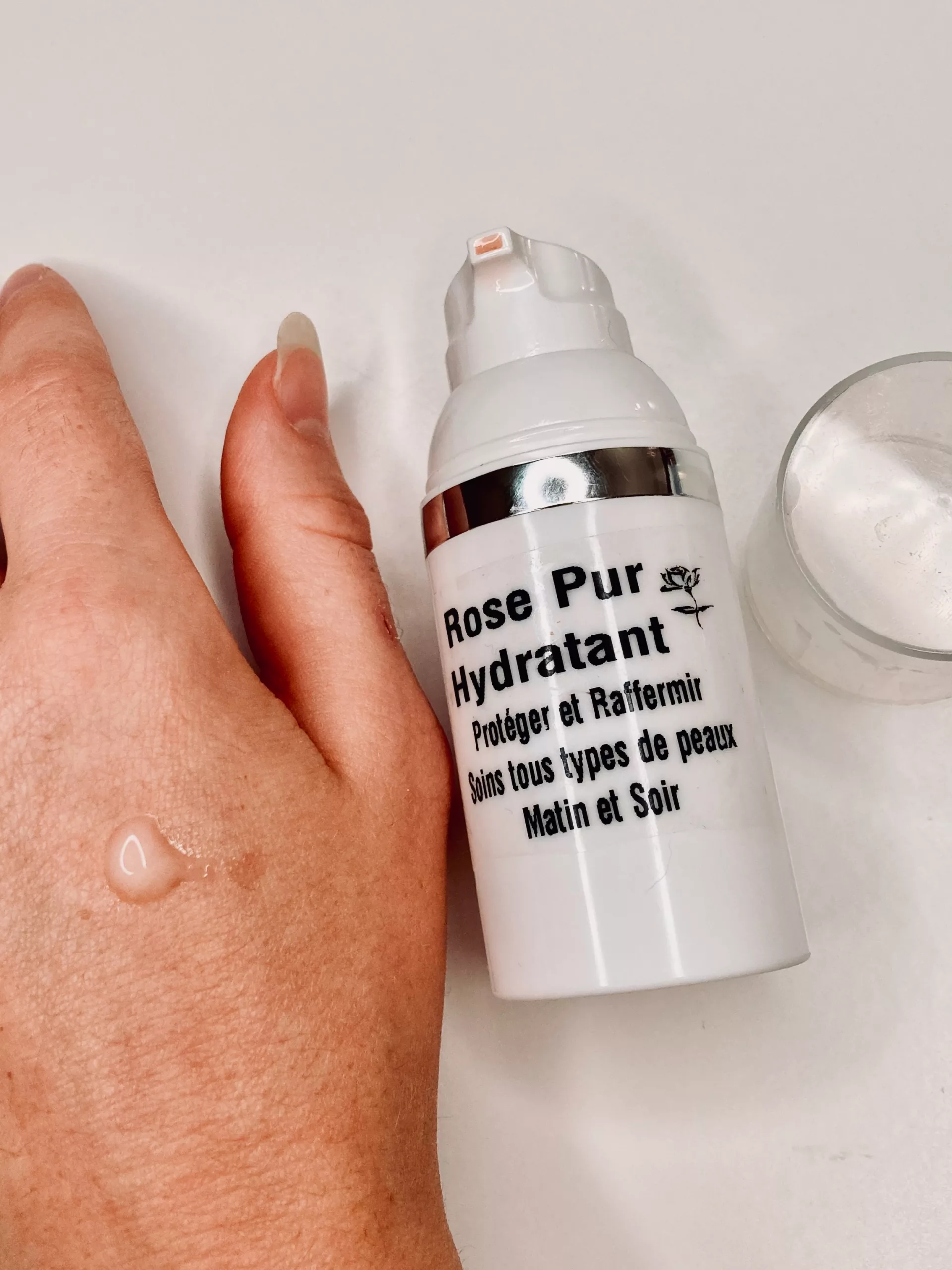Soin Pur Hydratant de Rose Soin Pur Hydratant de Rose